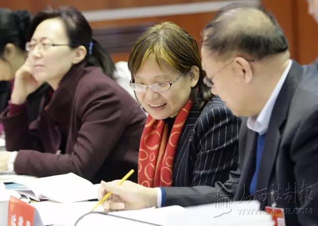 聚焦两会山西律师出庭也要分级这事能成不