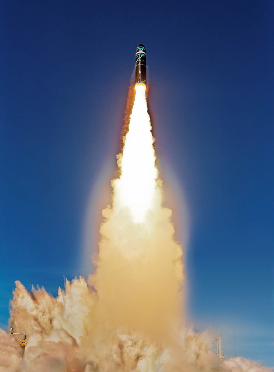 法兰西的核盾牌：M51型潜射弹道导弹实验猛图曝光