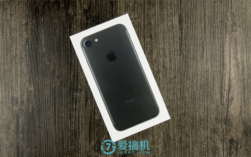 这台i6有点儿帅 iPhone 7灰黑色测评