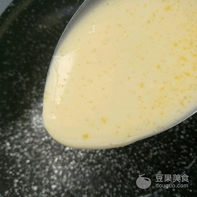 草莓千层糕的做法