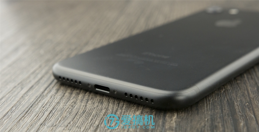 这台i6有点儿帅 iPhone 7灰黑色测评