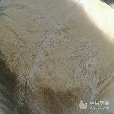 草莓千层糕的做法
