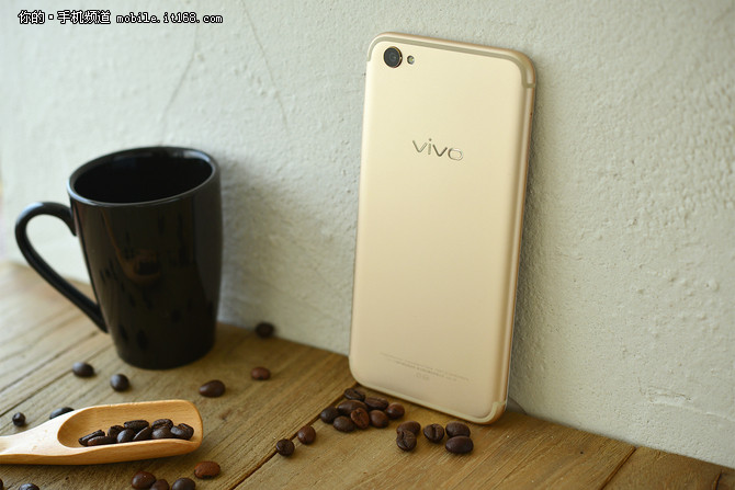 vivo X9评测：前置双摄让自拍不仅是美颜