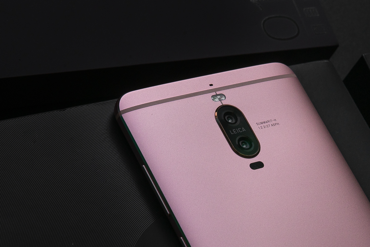 颜值出众,配置梦幻——华为Mate 9 Pro图评