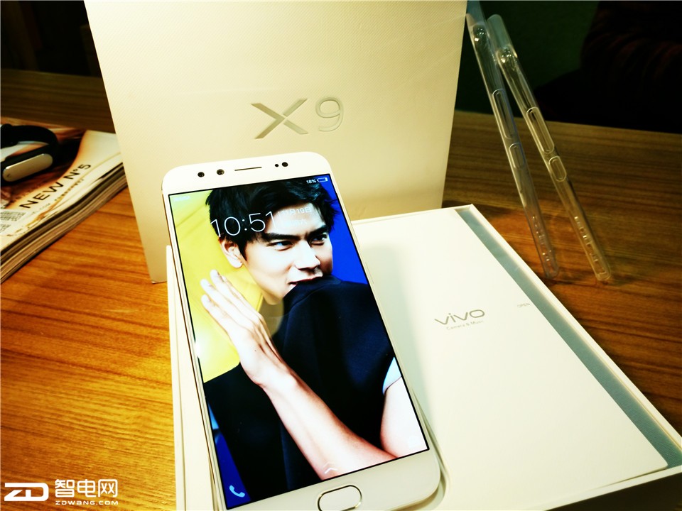 拍出最美的你 柔光前置双摄vivo X9评测