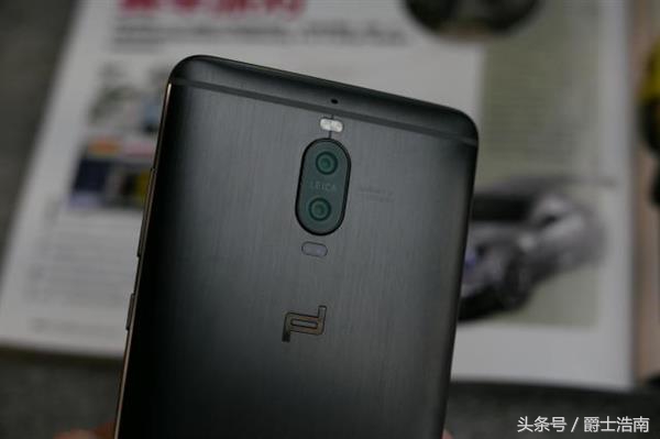 华为公司mate9 玛莎拉蒂 VS PRO：除色调有没有什么差别呢？