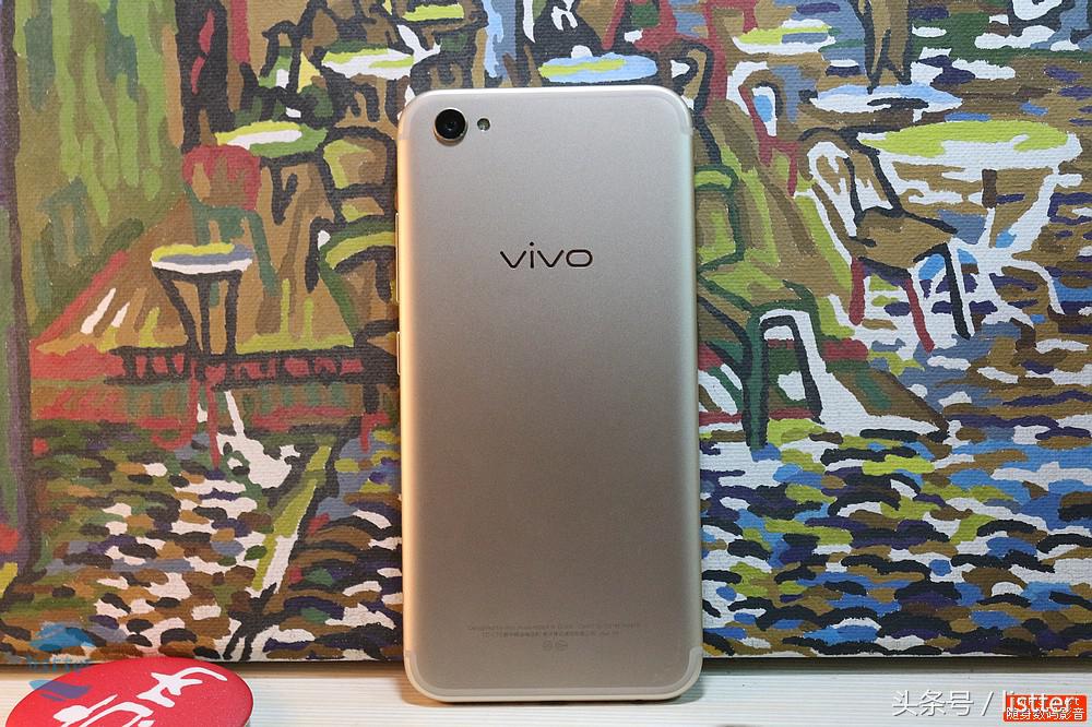 让你惊叹的自拍新标杆，前置柔光双摄vivo X9测评