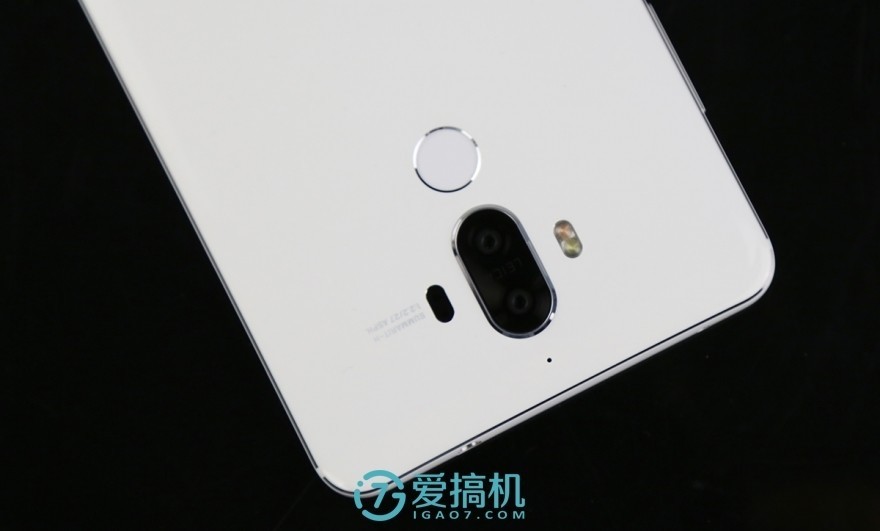  新皇登场 华为Mate 9评测