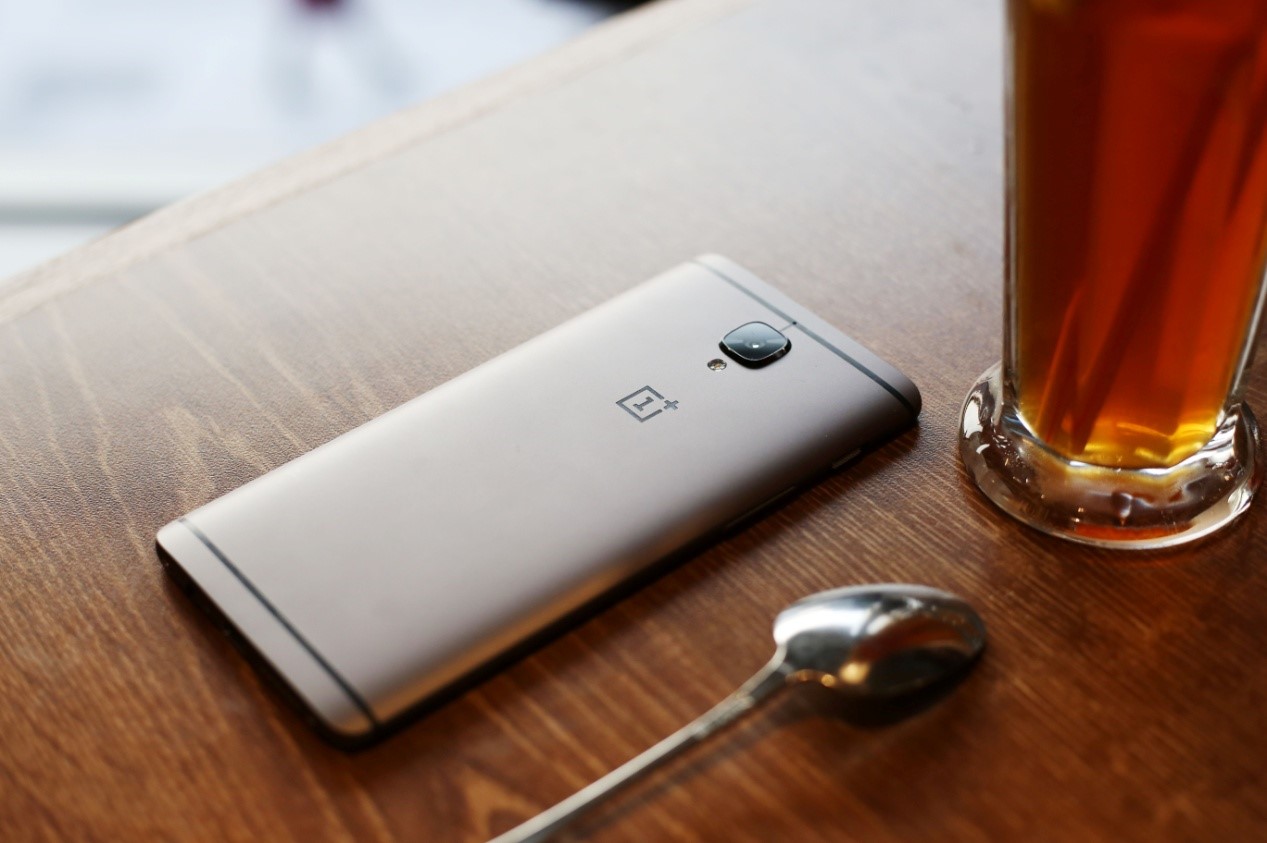 200块升級费值不值得？ OnePlus 3T全方位感受