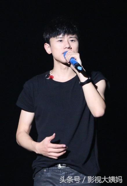 张杰演唱会合肥站终于唱了《天下》，实力宠粉第一人！