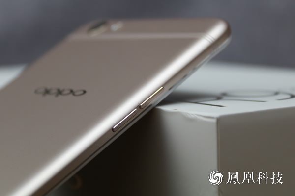 OPPO R9s Plus评测：性能给力、长续航的拍照神器