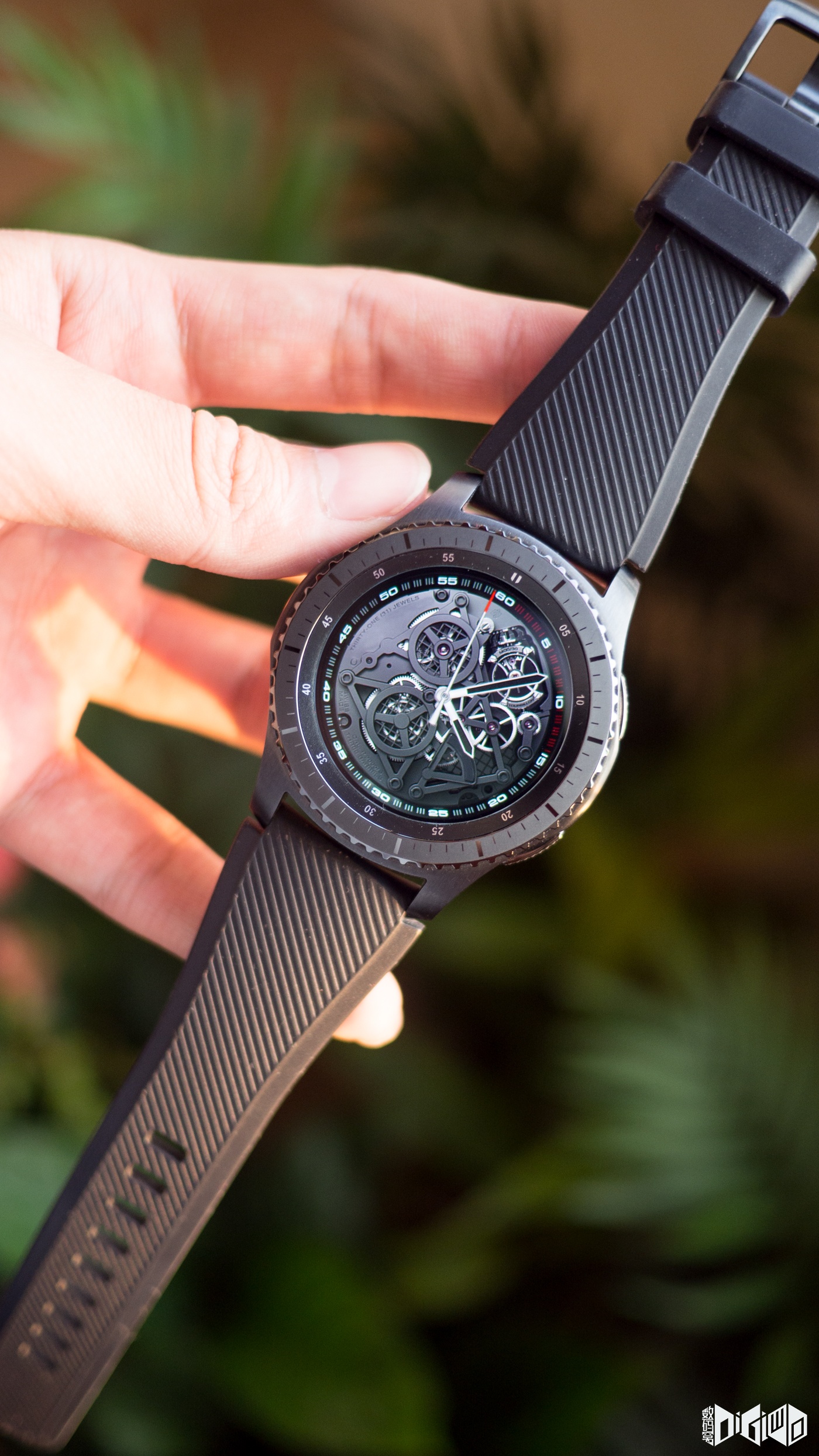 三星Gear S3先锋款上手玩，目前最优秀的智能手表之一