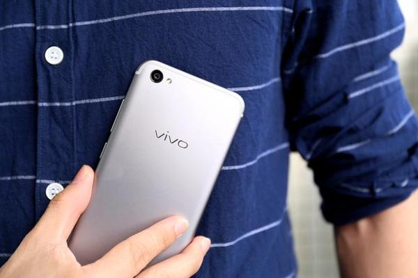 天猫商城五星好评贴近100分！vivo X9夜空灰用用户评价立在旗舰级之巅