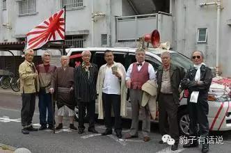 来看看日本的“老跑儿”——“龙三和他的七个伙伴们”