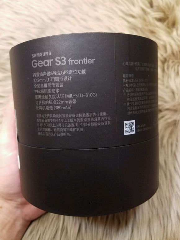 发生爆炸中再生  三星Gear S3腕表拆箱