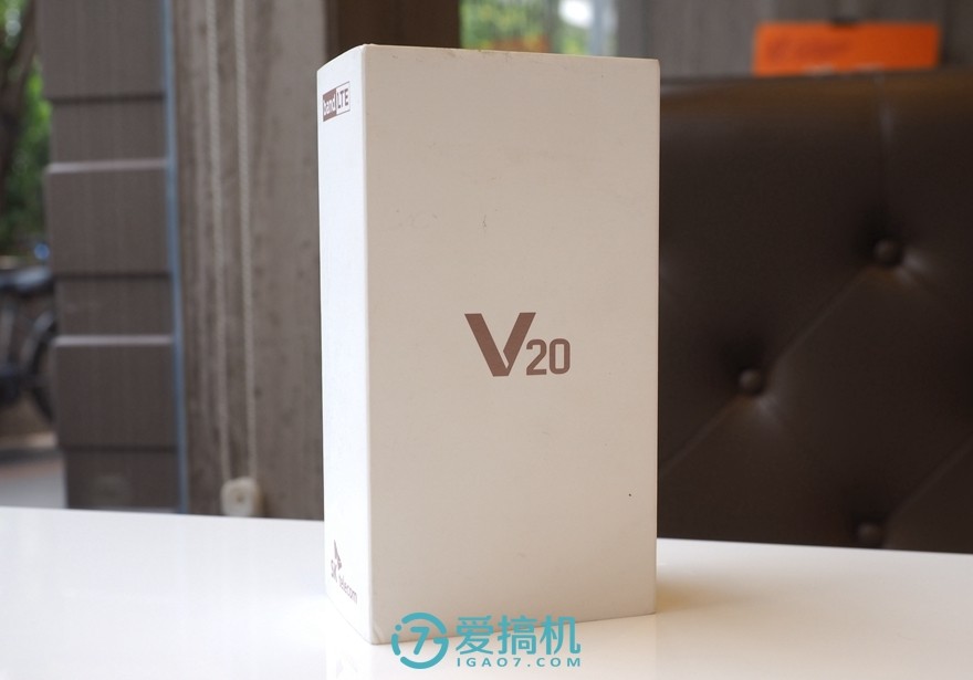 不一样的旗舰 LG V20手机评测