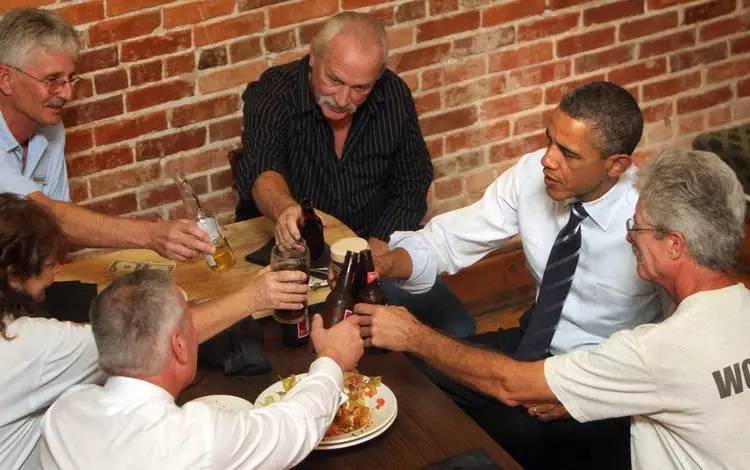 首位在白宫酿啤酒的总统退休了，这些年他都对啤酒做了些什么？