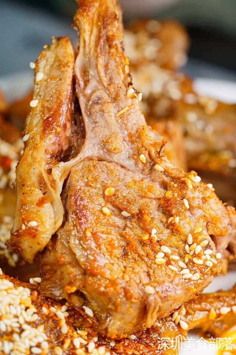 新疆的红柳木+内蒙的羔羊肉，这一口西北味让办公室彻底沦陷了！