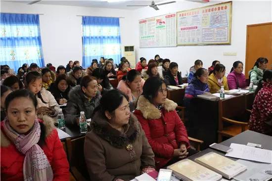 郴州农村贫困姐妹在家门口免费学做育婴师，来看看市妇联都做了啥？
