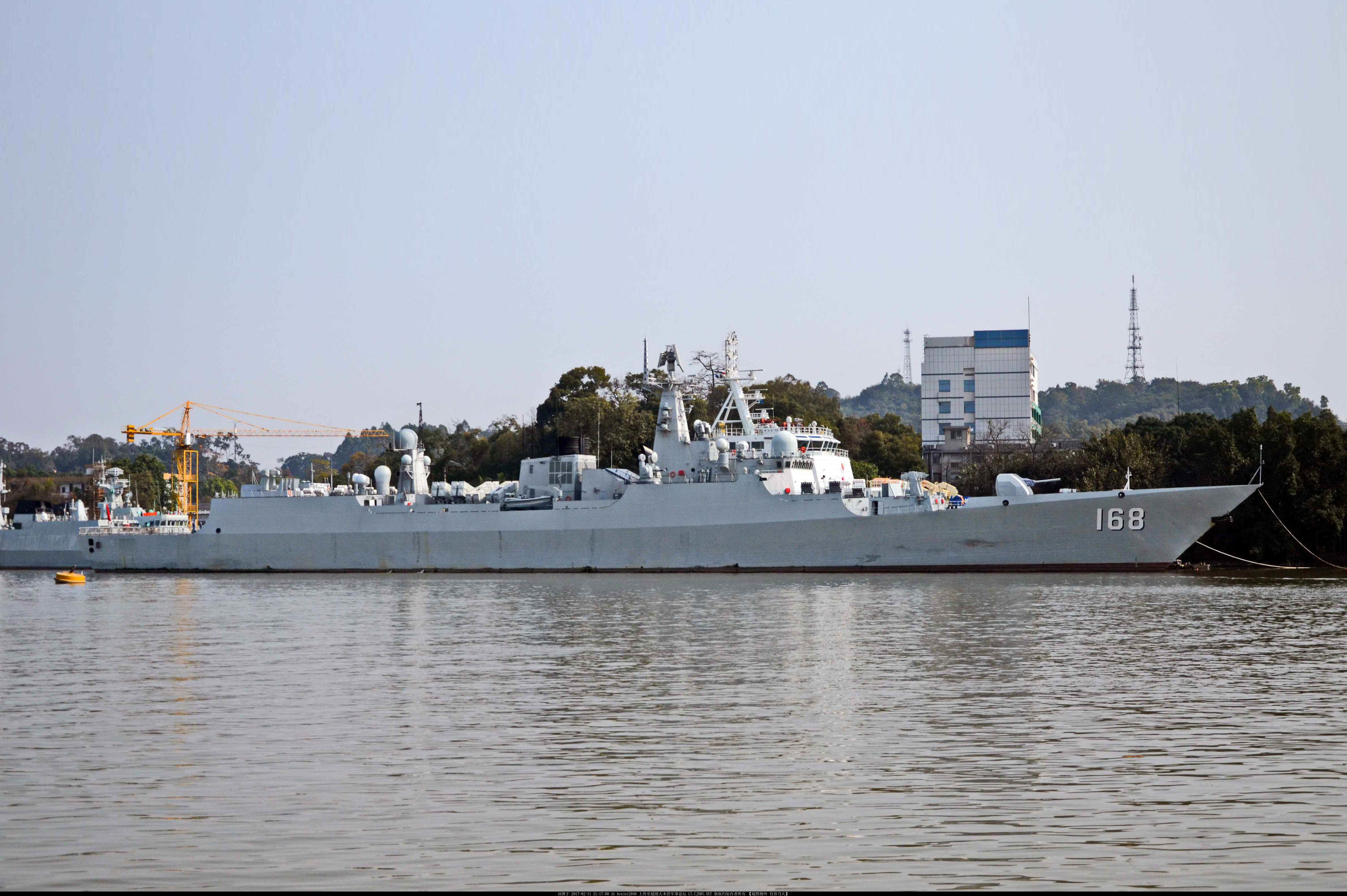 广州舰回炉改造分段细节图曝光，052B仍无垂发，但颜值最高