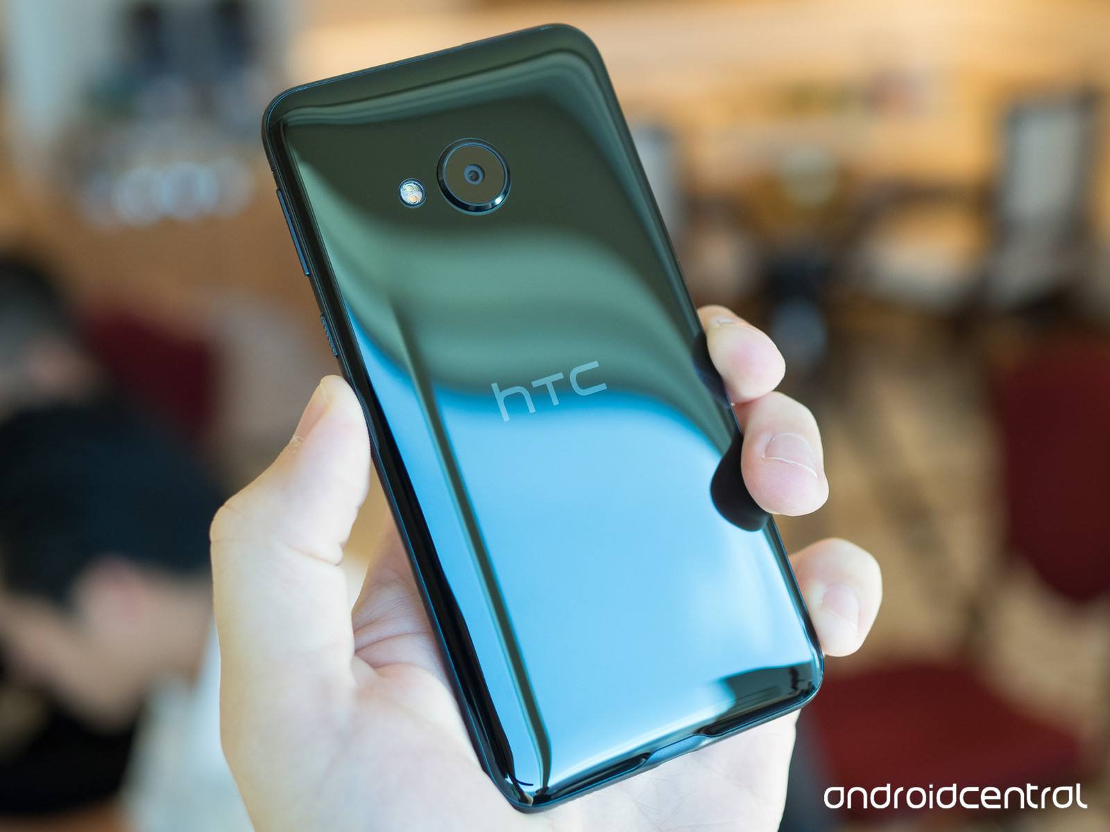 4g运行内存市场价超五千，HTC考虑到过同行的体会吗？