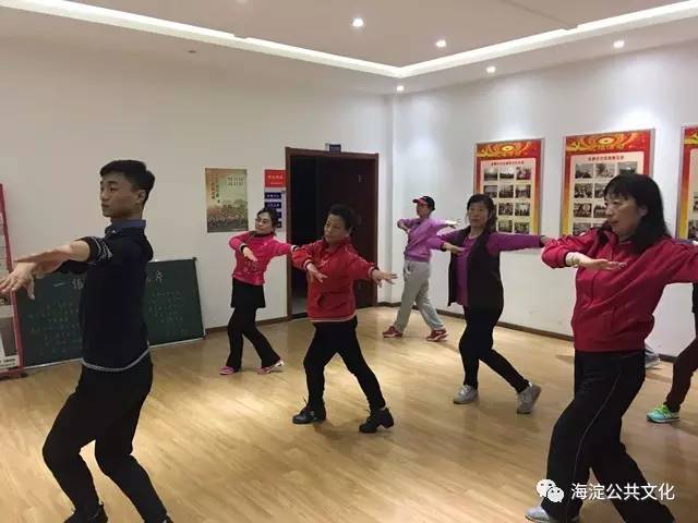 永泰庄社区充实居民精神文化生活——民族舞进社区