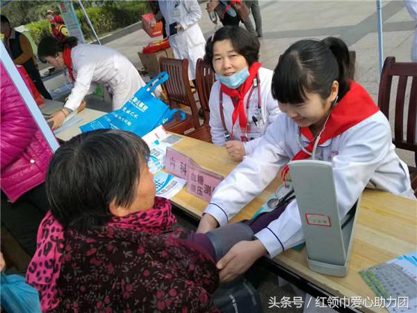 红领巾淮北庆相桥社区服务站公益行动来了