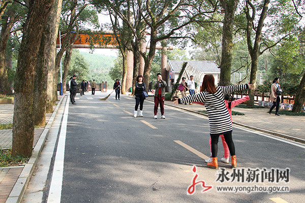 猴年春节前4天3万人游永州植物园！你去没？