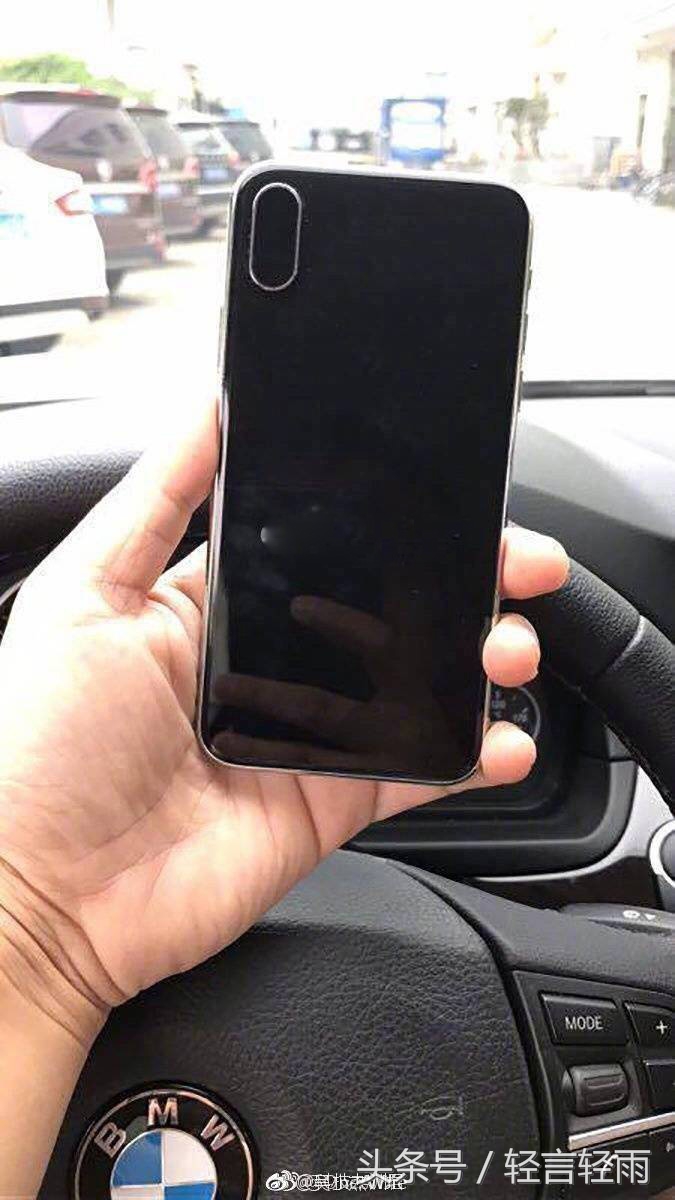 美图照片新手机M8入网许可证；iphone8的实体模型曝出丑還是美？