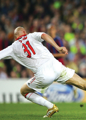 2006年4月26日欧冠半决赛次回合AC米兰客场0比0巴萨