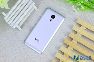這個(gè)手機(jī)品牌打磨8年外殼 見(jiàn)證了國(guó)產(chǎn)手機(jī)的變遷