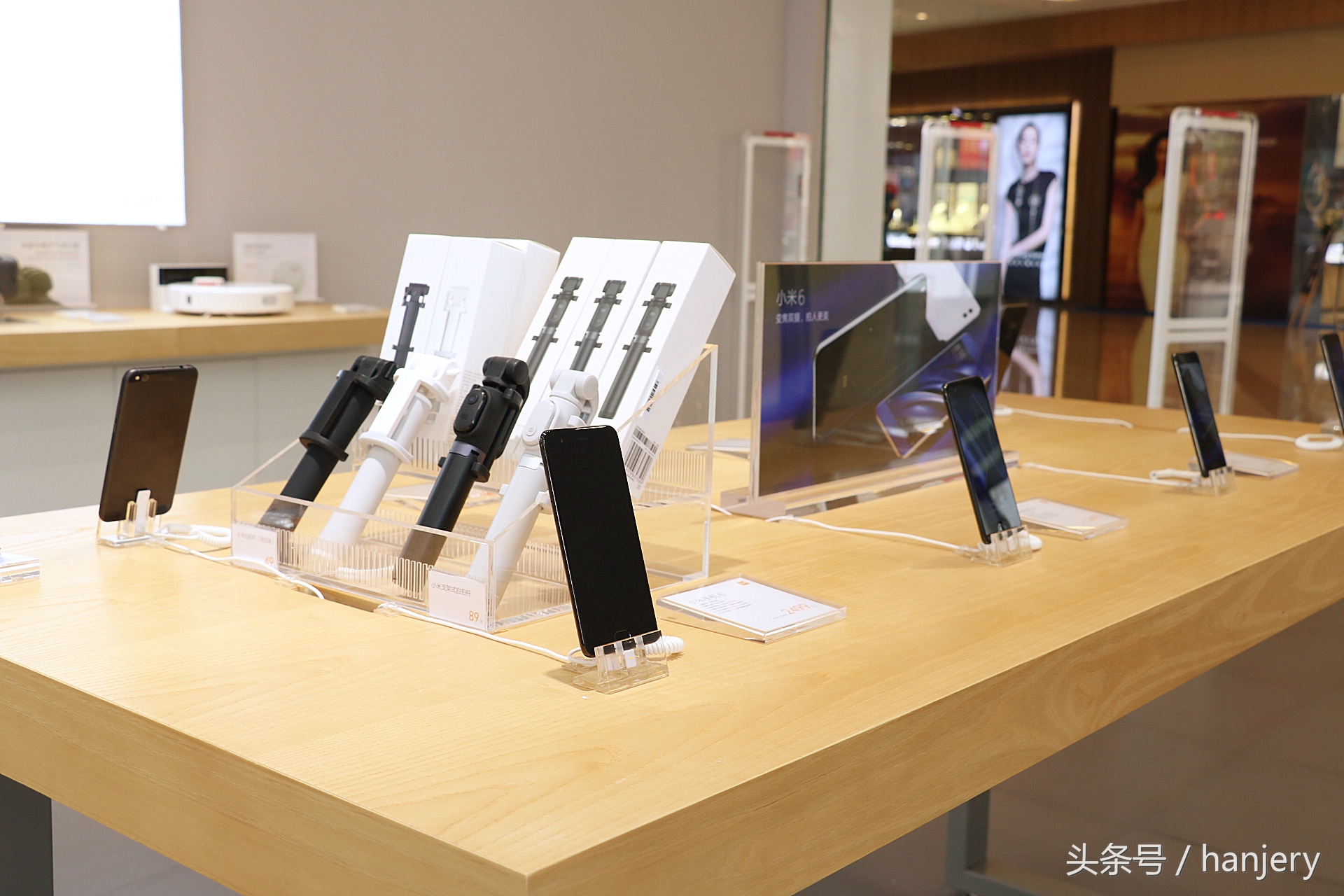 小米手机合理布局线下推广经销店 走入赣州市，刮起高新科技风潮