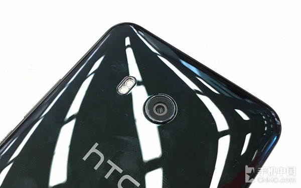 HTC U11当场感受测评：一切尽在“把握”
