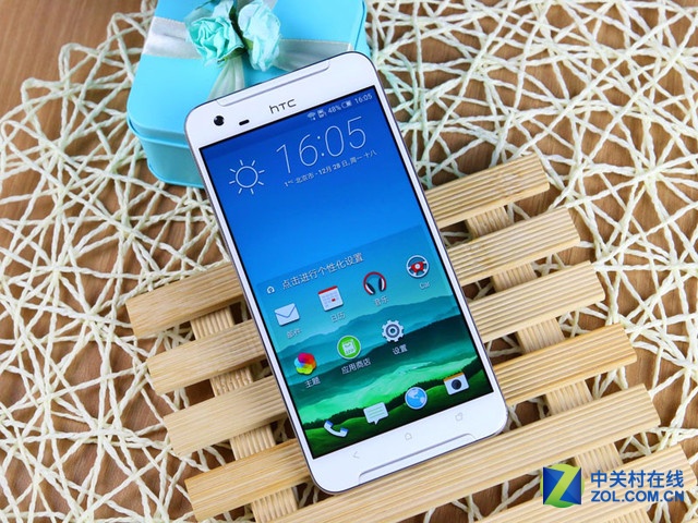 金属外壳大屏幕新挑选 HTC One X9价格2088