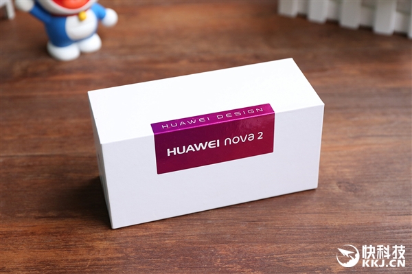 HUAWEI nova 2先发拆箱图赏：迷人的超薄双摄像头