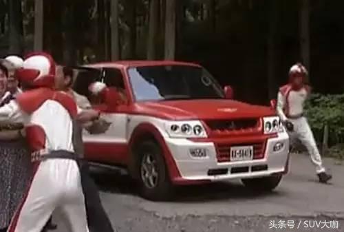 80后的集體回憶  盤點(diǎn)那些年奧特曼里的戰(zhàn)車