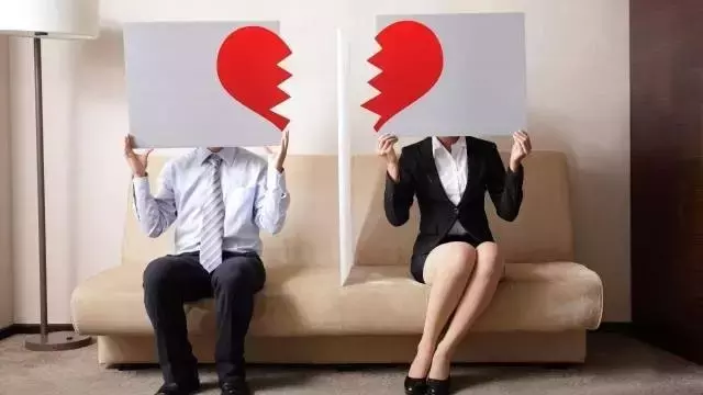 发现另一半有婚外情，若想取得赔偿，应该如何合法调查取证