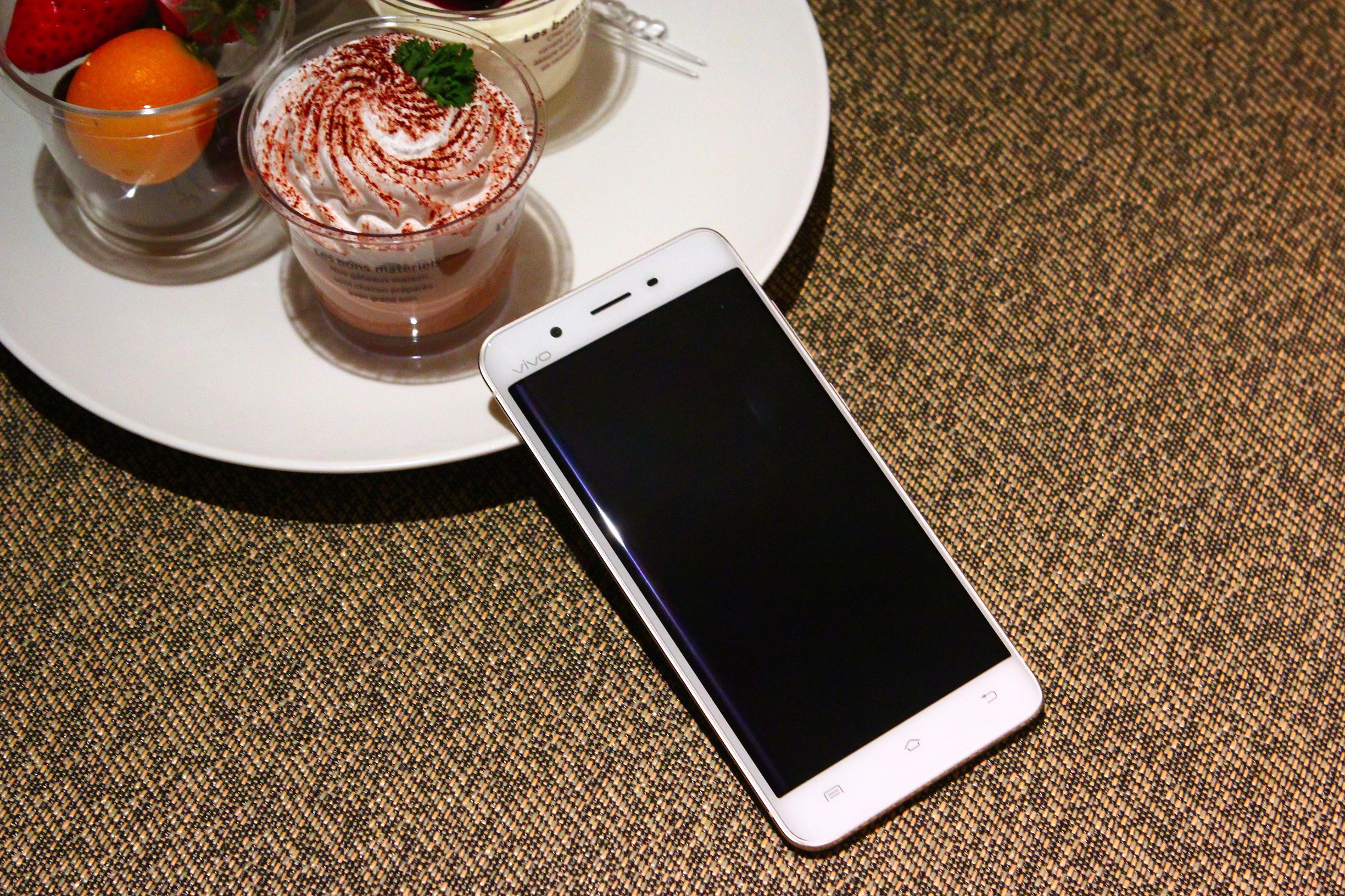 驍龍820 8GB運行內存 vivo Xplay5旗艦級入門感受