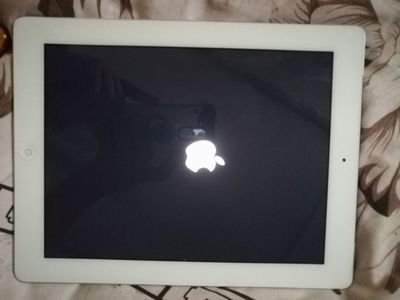 333免邮的二手iPad4，看一下