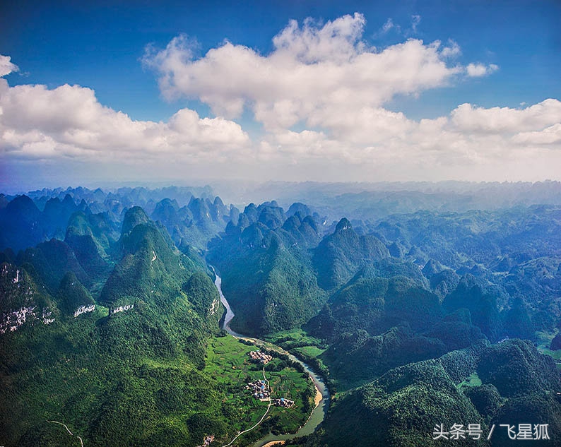 山上山下 月色苍凉