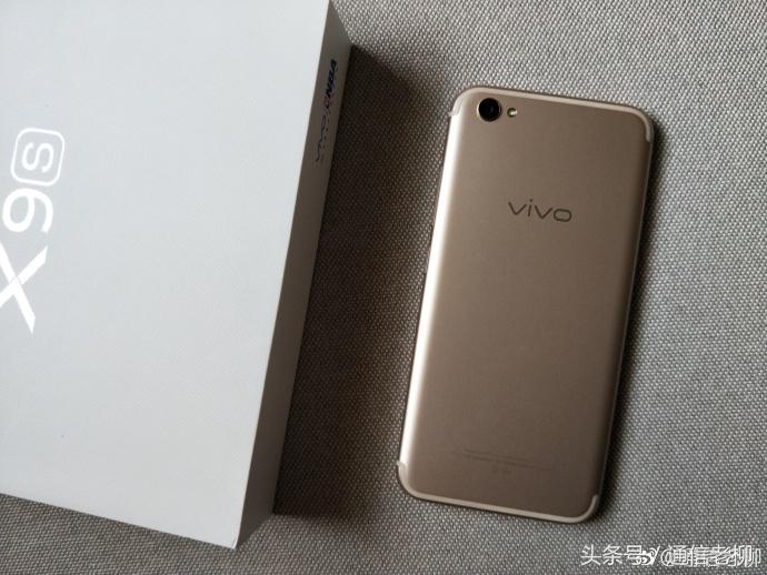 vivo X9s测评：美观大方舒服，晚间自拍照的确优异