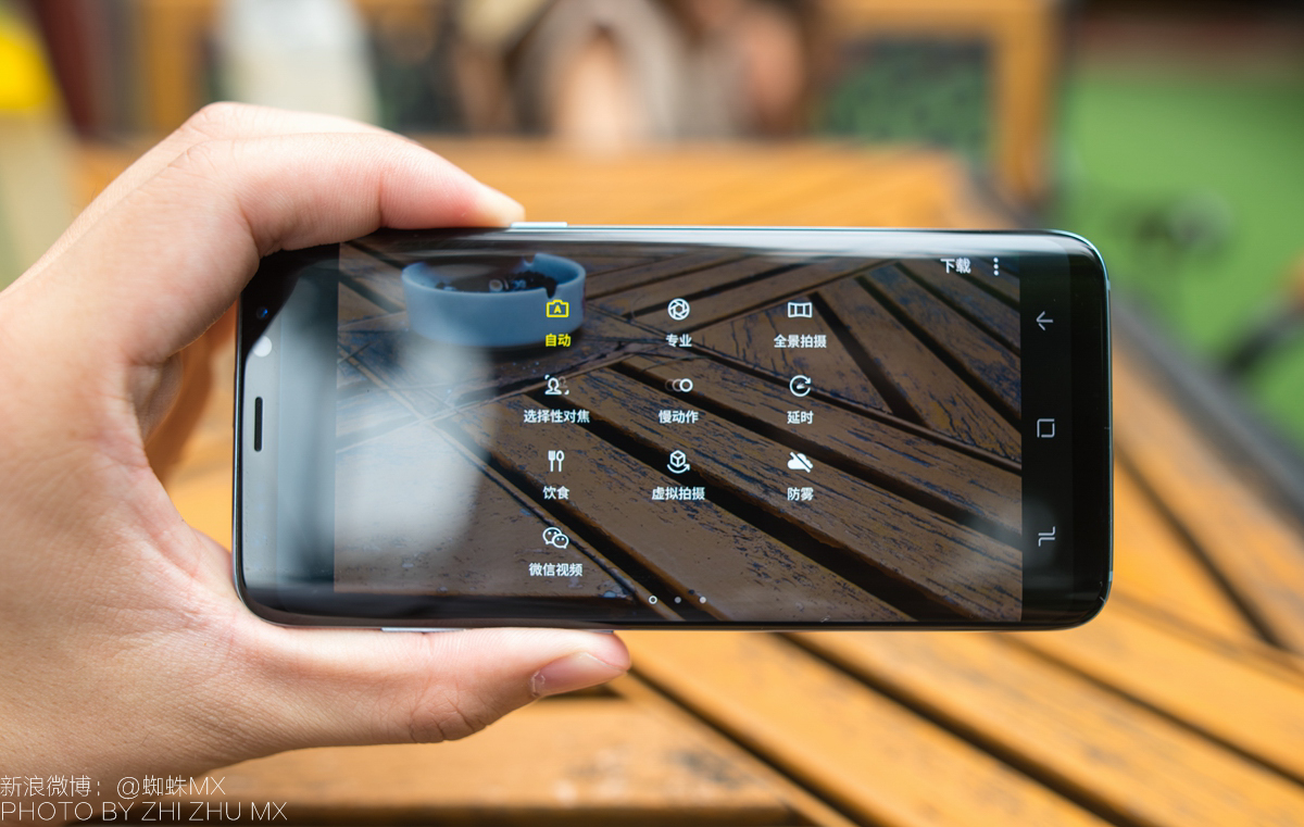 颜值标杆，还能下海，三星Galaxy S8体验