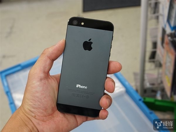 了不起 日本国店家营销300元甩货iPhone 5