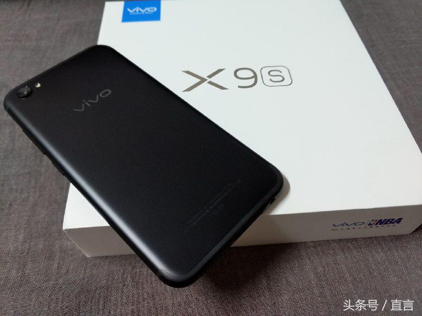 vivo又一款自拍神器 X9s开箱图赏与简评