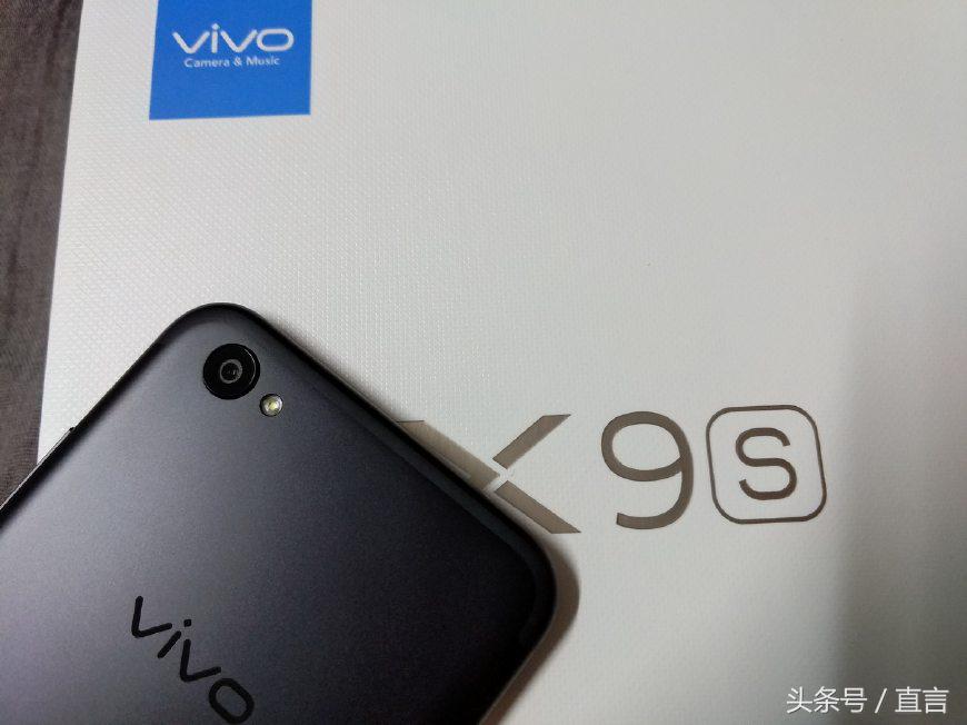 vivo又一款自拍神器 X9s开箱图赏与简评