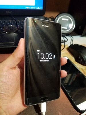 8k新买的华为公司 Mate 9 Pro8G 128G来到，直播间拆箱