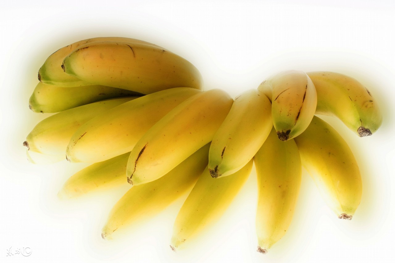 动手自制香蕉牛奶面膜让你肌肤美白水润
