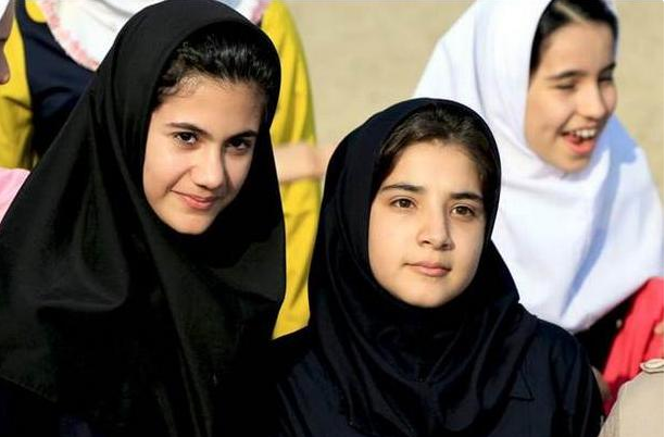 伊朗女人超现实！土豪还不一定娶的了？