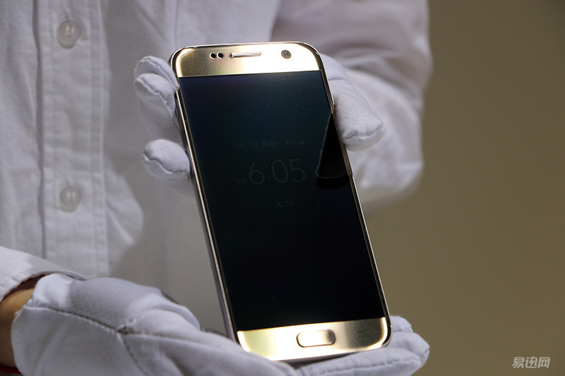 售价5688元的新旗舰 三星Galaxy S7上手体验