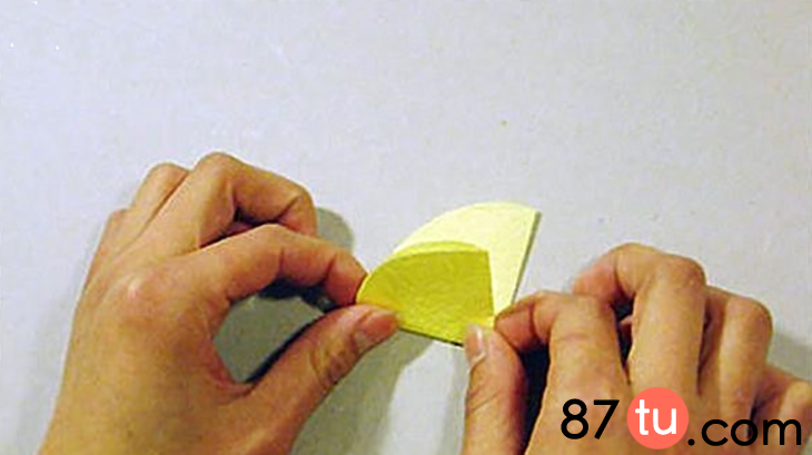 黄菊花折纸图解教程